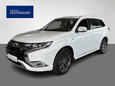 Mitsubishi Outlander 2,4 PHEV Plugin-hybrid Intense 4WD 224HK 5d 6g Trinl. Gear