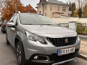 Peugeot 2008 1,2 e-THP 110 Allure Sky