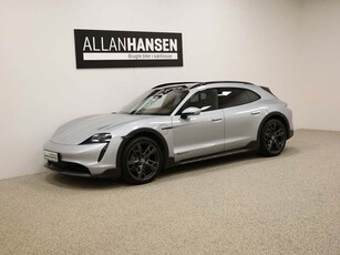 Porsche Taycan 4 Performance+ Cross Turismo