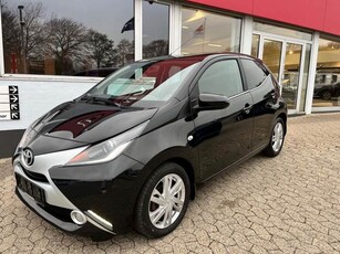 Toyota Aygo 1,0 VVT-i x-black II