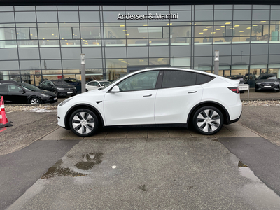 Tesla Model Y EL Standard Range 299HK 5d Aut.