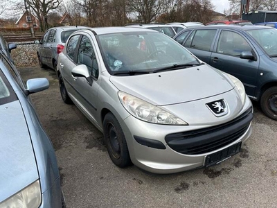 Peugeot 207 1,6 HDi 90 Comfort+