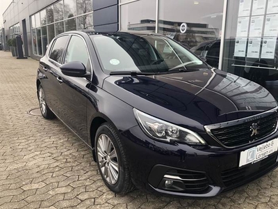 Peugeot 308 1,2 PureTech Selection Sky EAT8 130HK 5d 8g Aut.