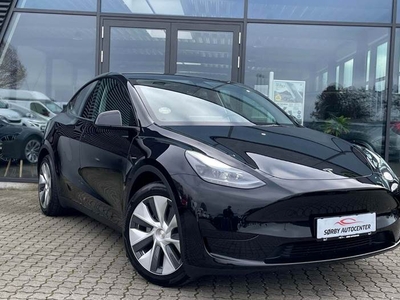 Tesla Model Y RWD