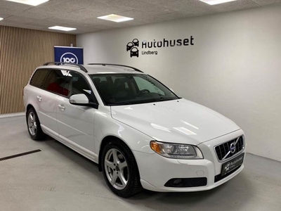 Volvo V70 2,4 D5 Summum aut.