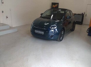 Fiat 500e Icon Cabrio