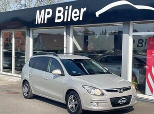 Hyundai i30 1,6 CRDi 115 Comfort CW aut.