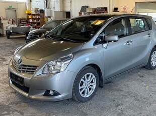 Toyota Verso 2,0 D-4D TX Business 7prs