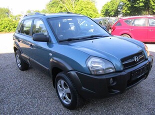 Hyundai Tucson 2,0 GLS 2WD 141HK Van