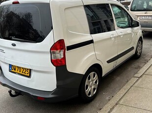 Ford Transit Courier 1,6 TDCI (95 HK) Van Forhjulstræk Manuel