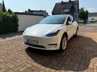 Tesla Model Y RWD 5d