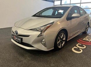 Toyota Prius 1,8 Hybrid H3 CVT