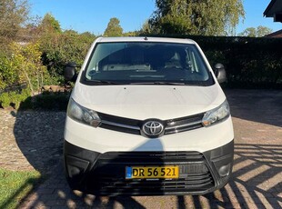 Toyota ProAce 2,0 D 120hk Medium/Enkelt skydedør Dobbelt bagdør u/ruder