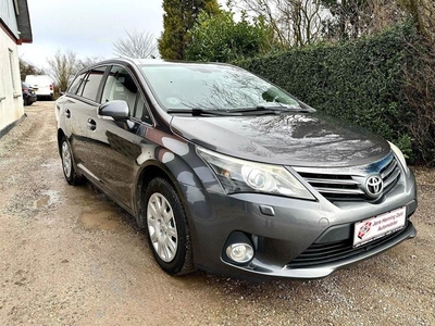 Toyota Avensis 1,8 Touring Sports 1,8 VVT-I T2 Touch 147HK Stc 6g