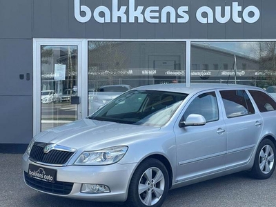 Skoda Octavia 1,6 TDi 105 Ambiente Combi