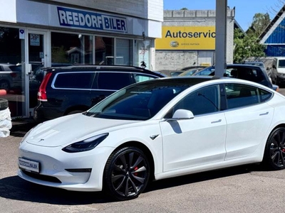 Tesla Model 3 Performance AWD