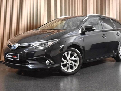 Toyota Auris 1,8 Hybrid H2 Comfort Touring Sports CVT