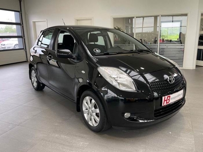 Toyota Yaris 1,3 Luna Sport