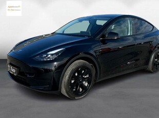 Tesla Model Y RWD