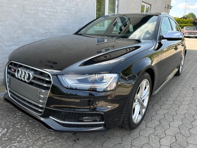 Audi S4 3,0 TFSi Avant quattro S-tr. 5d