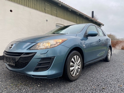 Mazda 3 1,6 Premium 4d