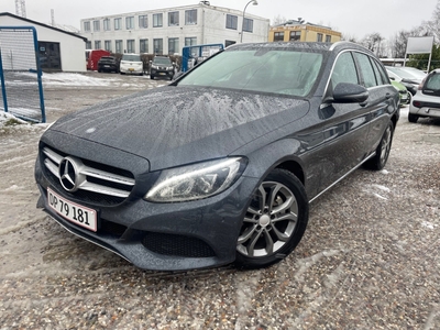 Mercedes C220 d 2,2 Avantgarde stc. aut. 5d