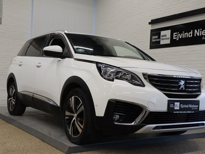 Peugeot 5008 2,0 BlueHDi 150 Allure 7prs 5d