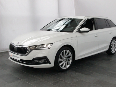 Skoda Octavia 1,4 TSi iV Plus Combi DSG 5d