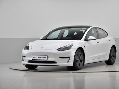 Tesla Model 3 Long Range AWD 4d