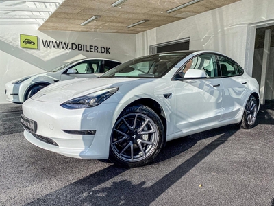 Tesla Model 3 Long Range AWD 4d