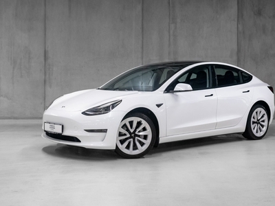 Tesla Model 3 Long Range AWD 4d