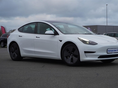 Tesla Model 3 Standard Range+ RWD 4d