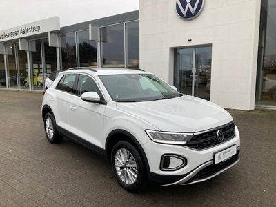 VW T-Roc 1,5 TSi 150 Life DSG 5d