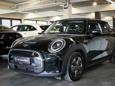 Mini Cooper SE Essential