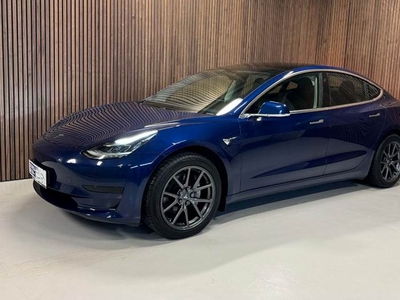 Tesla Model 3 Standard Range+ RWD