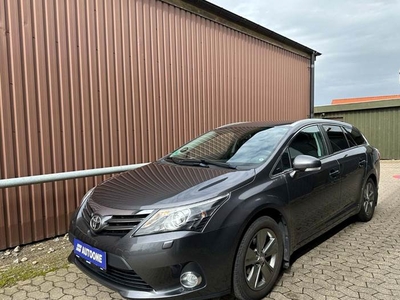 Toyota Avensis 1,8 VVT-i T2 Premium stc.