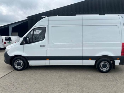 Mercedes Sprinter 215 2,0 CDi A2 Kassevogn aut. FWD