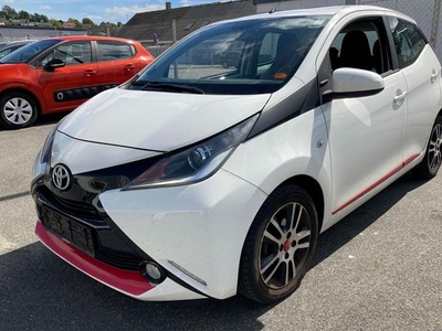 Toyota Aygo 1,0 VVT-i x-press