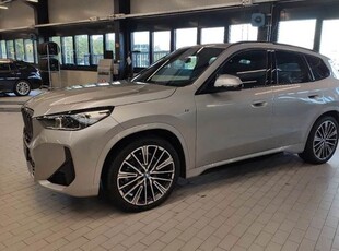 BMW iX1 xDrive30 EL Fully Charged 4x4 313HK 5d Aut.