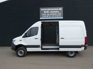 Mercedes Sprinter 2,0 319 CDI A2 4X4 9G-Tronic 190HK Van 9g Aut.