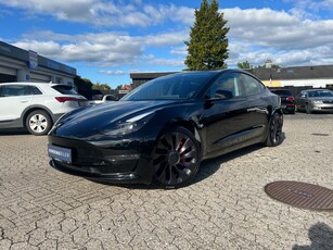 Tesla Model 3 Performance AWD 4d