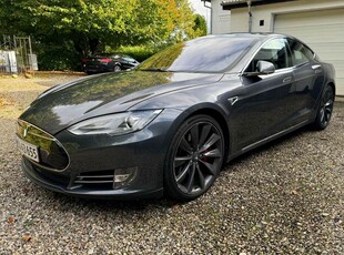 Tesla Model S P85D