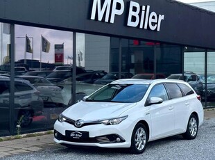 Toyota Auris 1,8 Hybrid H2 Comfort Touring Sports CVT