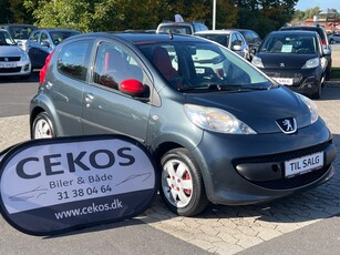 Peugeot 107 1,0 Urban 5d