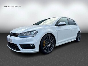 VW Golf VII 2,0 TDi 150 R-line DSG BMT