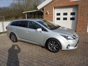 Toyota Avensis 1,8 VVT-i T2 Premium stc.