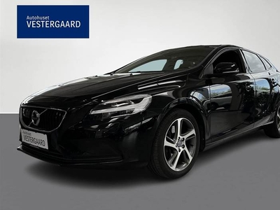 Volvo V40 2,0 D2 Momentum 120HK 5d 6g Aut.