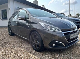 Peugeot 208 1,5 BlueHDi 100 Signature Sky