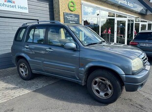 Suzuki Grand Vitara 2,0 Active