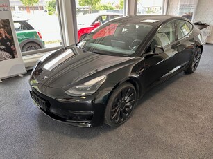 Tesla Model 3 Performance AWD 4d